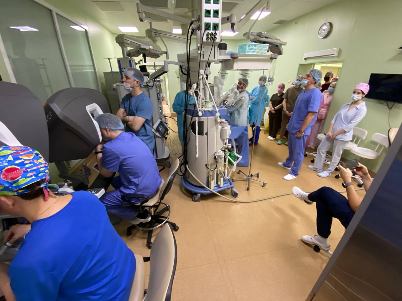 высокотехнологичные вмешательства с использованием системы da Vinci Xi