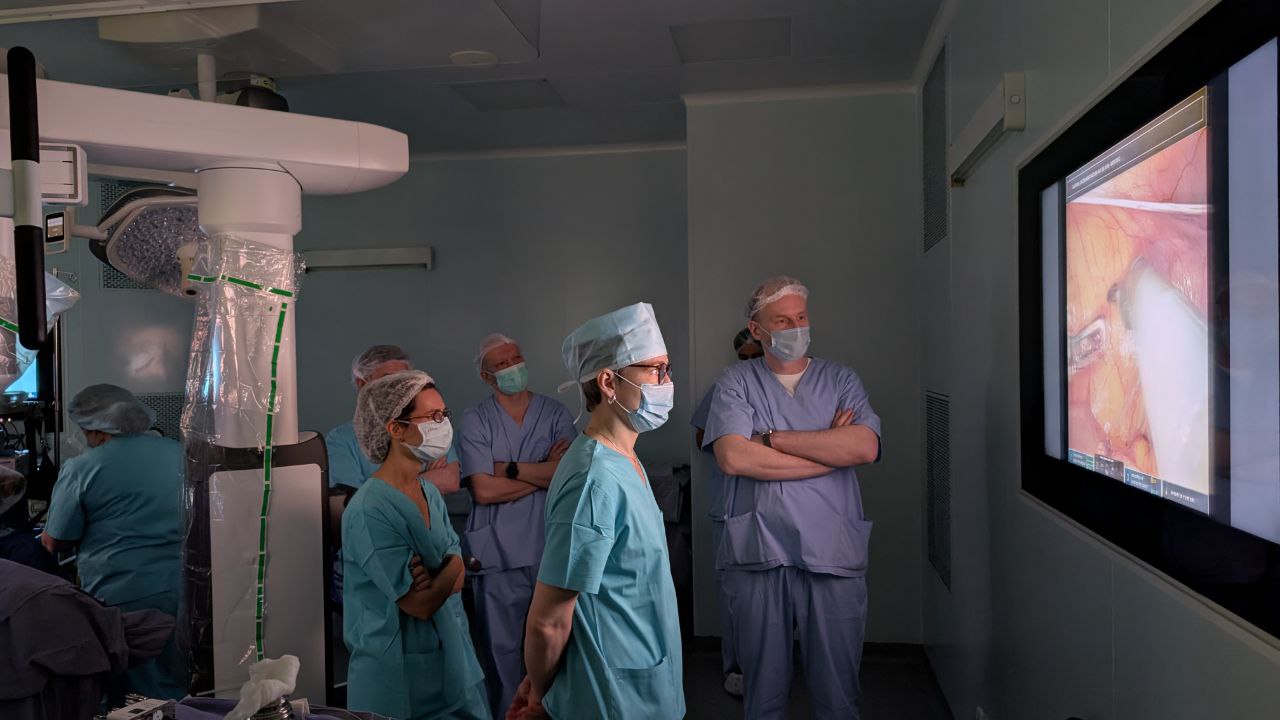 особенности применения системы da Vinci Xi при резекции кишки