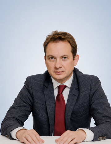 Шпоть
Евгений Валерьевич