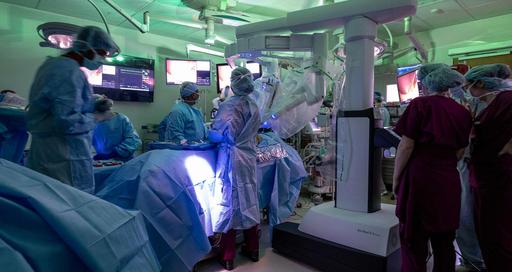 Новое поколение da Vinci: робот ассистированная хирургия на следующем уровне