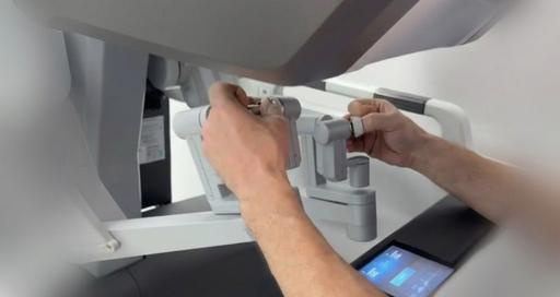 Робот-ассистированная резекция сигмовидной кишки выполнена в Клиническом госпитале «Лапино»